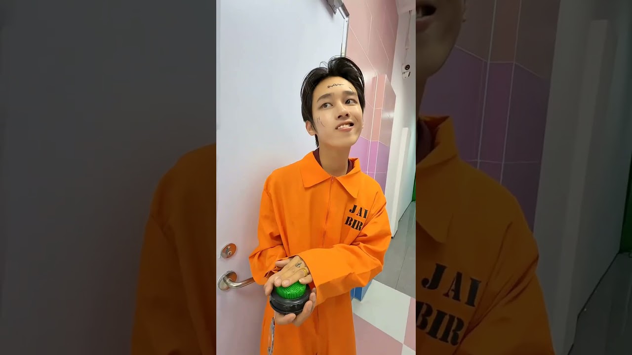 Original Title & Thumbnail