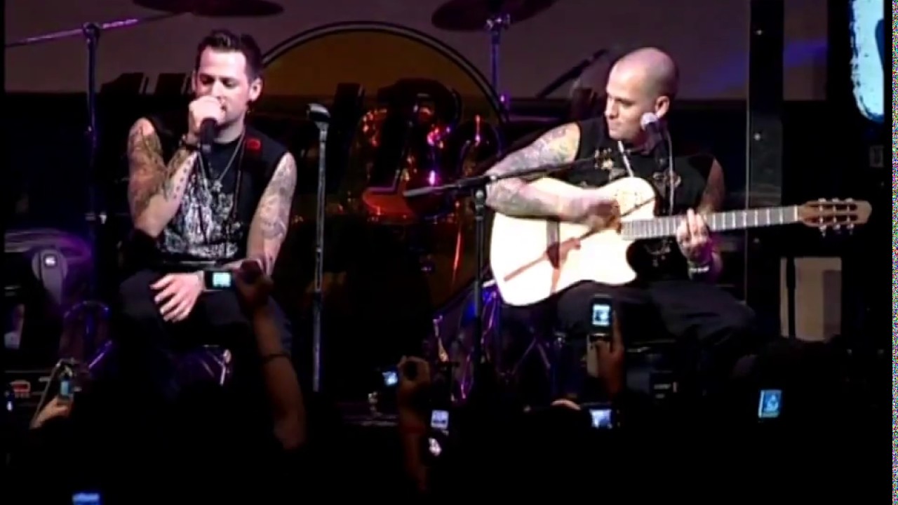 Good Charlotte - The World Is Black (Live Acoustic Version)