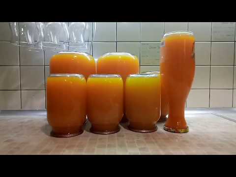 Видео рецепт Морковно-тыквенный сок на зиму