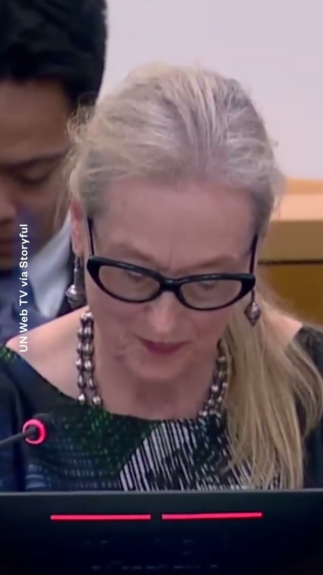 El potente mensaje de Meryl Streep sobre las mujeres en Afganistán | Noticias Telemundo