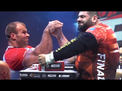 Denis Cyplenkov vs Levan Saginashvili Armwrestling for 1 minute