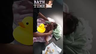 Jia's Bath Time When She's 3mos old (Super Late Upload Hehe)