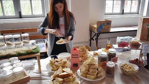 Healthy Conceptual Vending Machine Sharing Talks