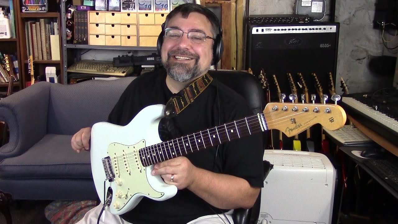 Fender Classic Player 60s Strat in Sonic Blue - YouTube
