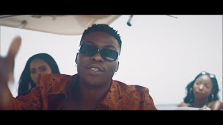 Смотреть клип Reekado Banks & Parker Ighile - Options