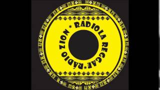 Delroy Wilson    Sound Kind Of Wonderful