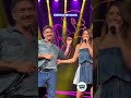 El apasionado beso de Flor Bertotti con Federico Amador en su primer Movistar Arena