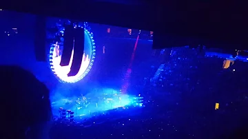 David Gilmour Performs "Us And Them" LIVE at Madison Square Garden NY 4/12/16