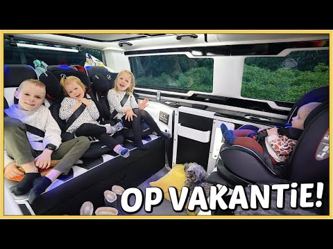 OP VAKANTiE MET ONS NiEUWE BUSJE ? | Bellinga Vlog #2327