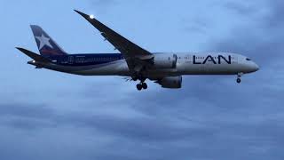 ► LAN Airlines ► Boeing 787-9 Dreamliner ► Landing SCEL Santiago Airport.- (CC-BGI)