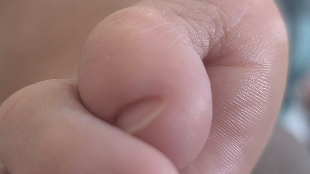 Candid feet Sleeping, I sniff her feet