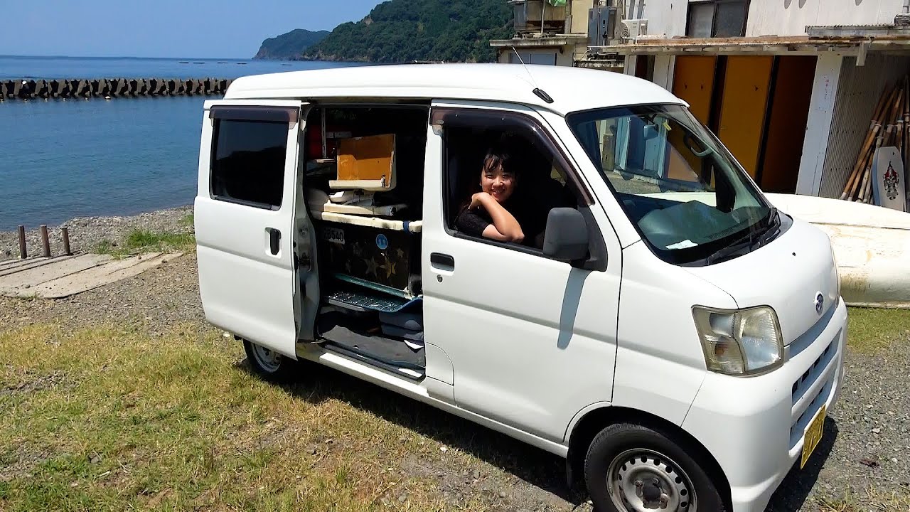 【超便利】軽自動車に積み込んだ2馬力分割ボートを組み立てていざ大海原へ