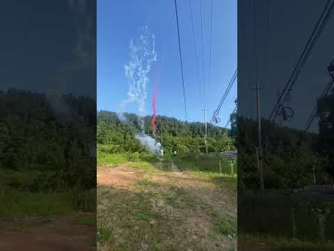 Салют Узнай кто (девочка) 25 залпов 1.2 калибр JF DMC30-25 Flash G Joker