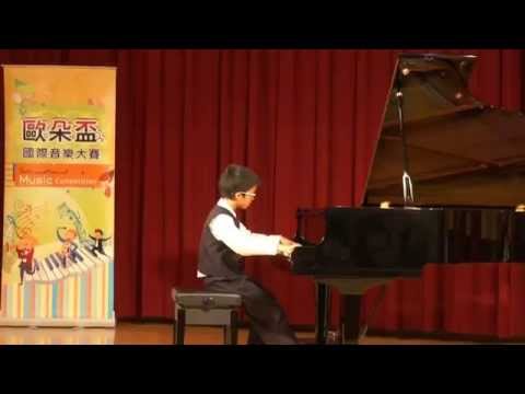 Steven 2014 歐朵盃鋼琴比賽 Chopine Vlalse Brown-Index56