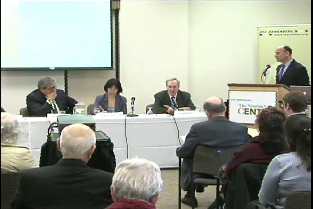 Norman Lear Suggests Class Action Lawsuit For Public Interest Airwaves