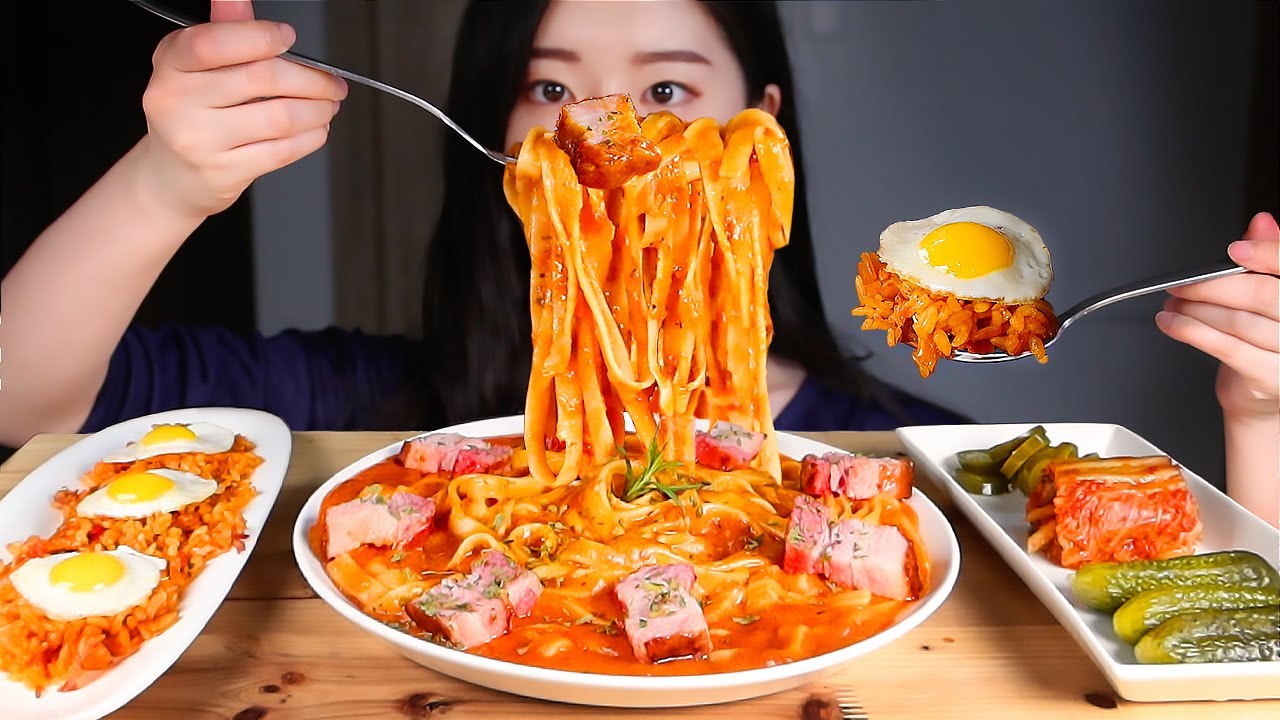 ASMR Сливочная паста Розе с кусочками жареного бекона Кимчи плов MUKBANG
