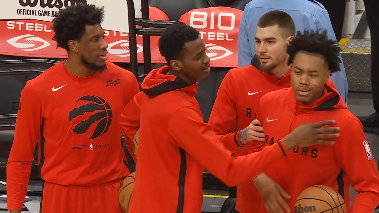 Scottie Barnes and Thad Young get into argument warming up for second half