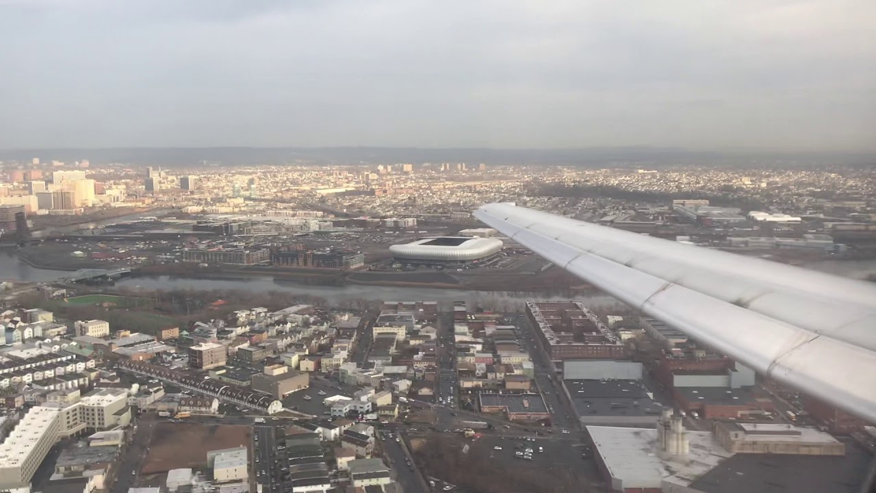 Delta Airlines B717200 Landing in Newark YouTube