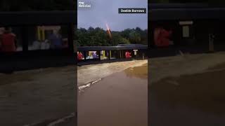 shorts nuevazelanda Los Efectos De Las Fuertes lluvias