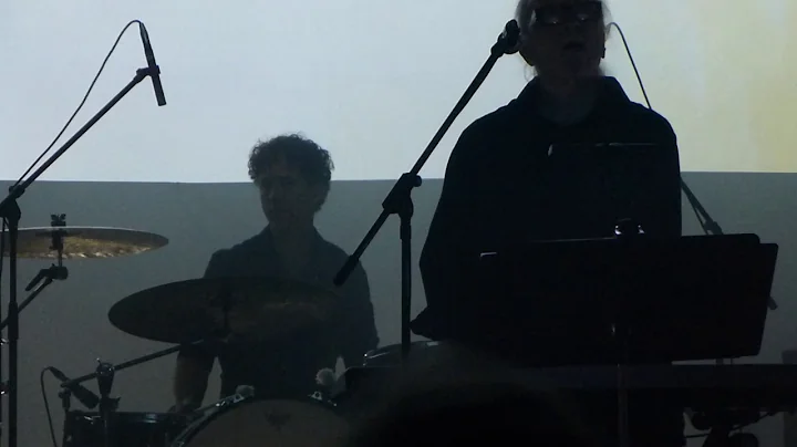 John Carpenter - The Thing: Main Theme - Desolation (05.11.2016, Turbinenhalle, Oberhausen, Germany)