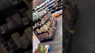 Entering places in Seattle looking suspicious af, ep 87: Safeway 