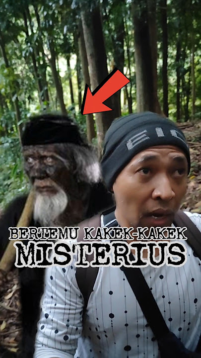 KAKEK CANGKUL MENGHANTUIKU