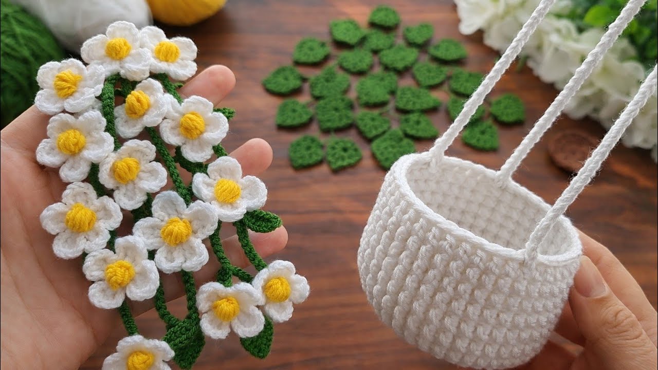 Super Cute Crochet Hanging Flower Pot 🌿 Easy & Profitable Idea 💰