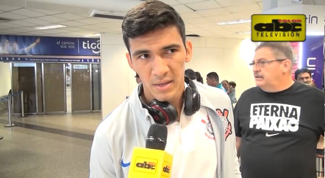 Llegada del plantel del Corinthians de Brasil a Paraguay - Previa Cerro Porteño vs. Corinthians camera iphone 8 plus apk