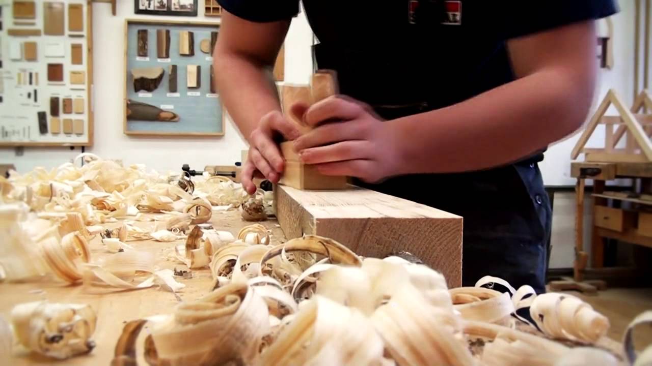 Truhlář 33-56-H/01