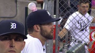 BOS@DET: Norris tidak menyadari adanya permen karet di topinya screenshot 5