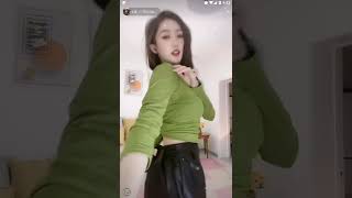 小嘉(一字马小仙女)20220123212220