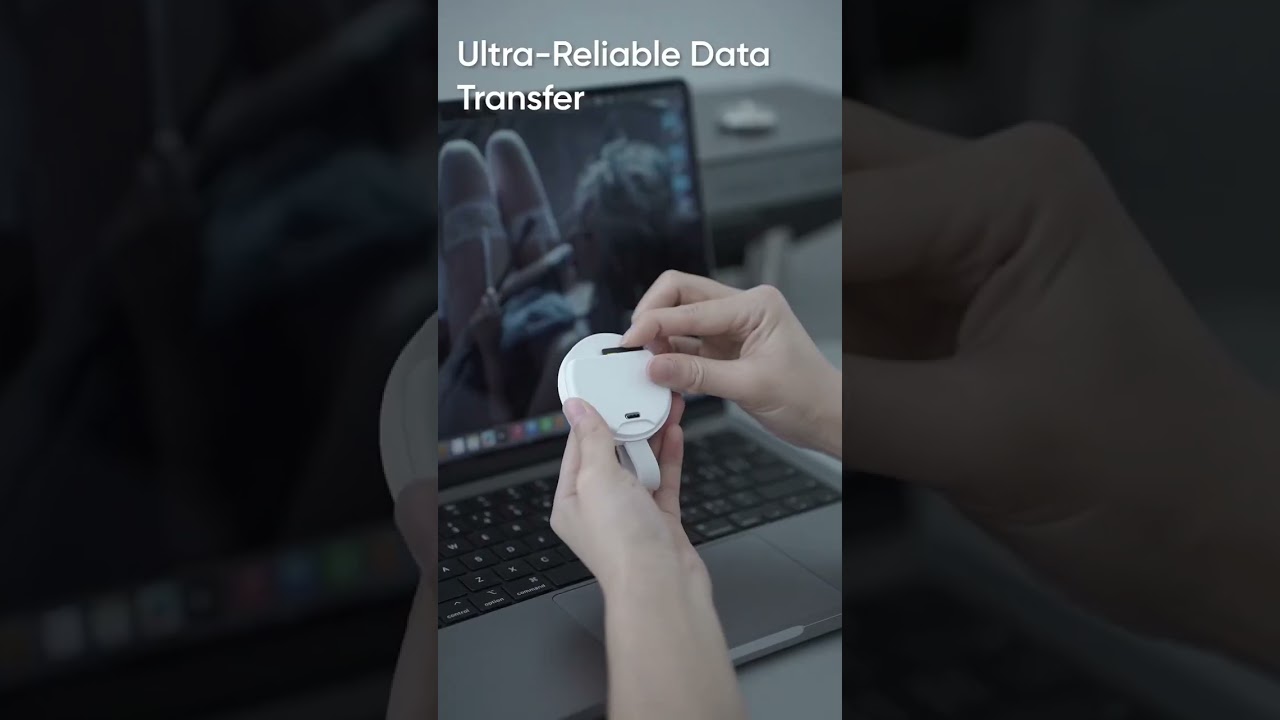 Anker MagGo USB C Magnetic Memory Card Reader and External Storage Device for iPhone