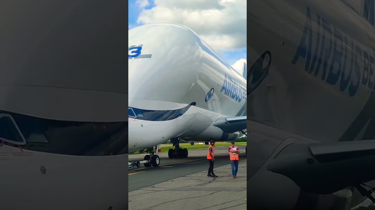 Wow 😳 Beautiful airplane ✈️