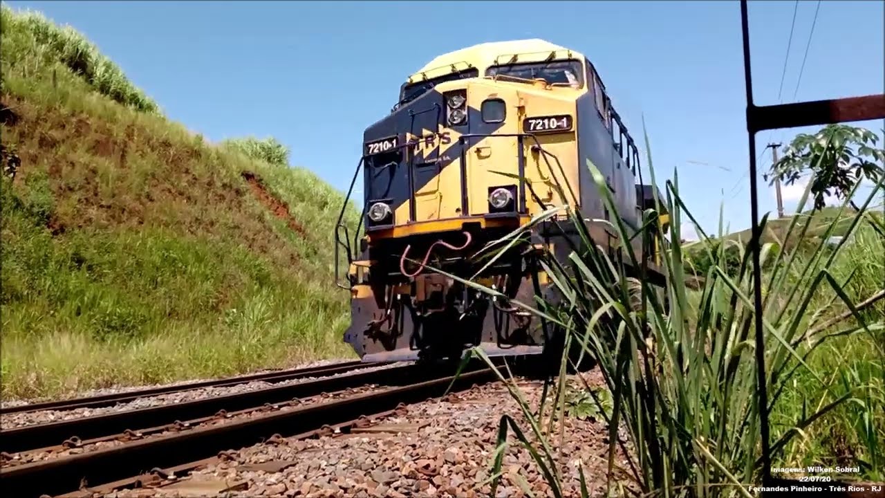 MRS - GE AC44i #7210-1 e #3402-1 trem de carga geral prefixo KPC 1121