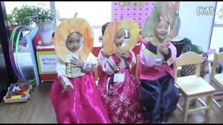 Five Little Pumpkins - Super Simple Songs