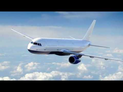 Video: A është goditur avioni nga rrufeja?