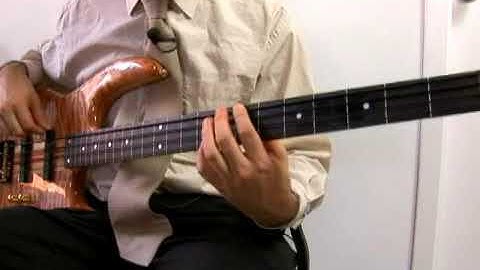 E String Bassline: Bass Guitar Lessons