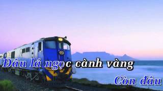 Video thumbnail of "Giọt Lệ Đài Trang -  karaoke beat"