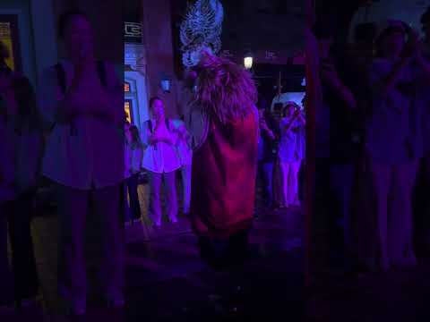 【USJ ホラーナイト】金髪少年人形ゾンビのシャリラダンス【ゾンビデダンス】