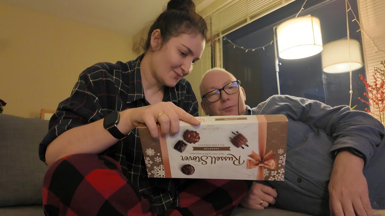 дегустация рождественских конфет 🍫🍬 недорогие, но очень вкусные конфеты 