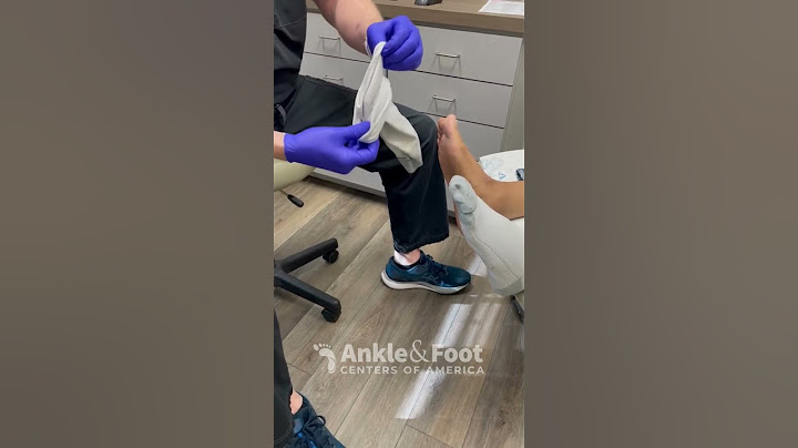 How To Put On Compression Socks | Ankle & Foot Centers of America