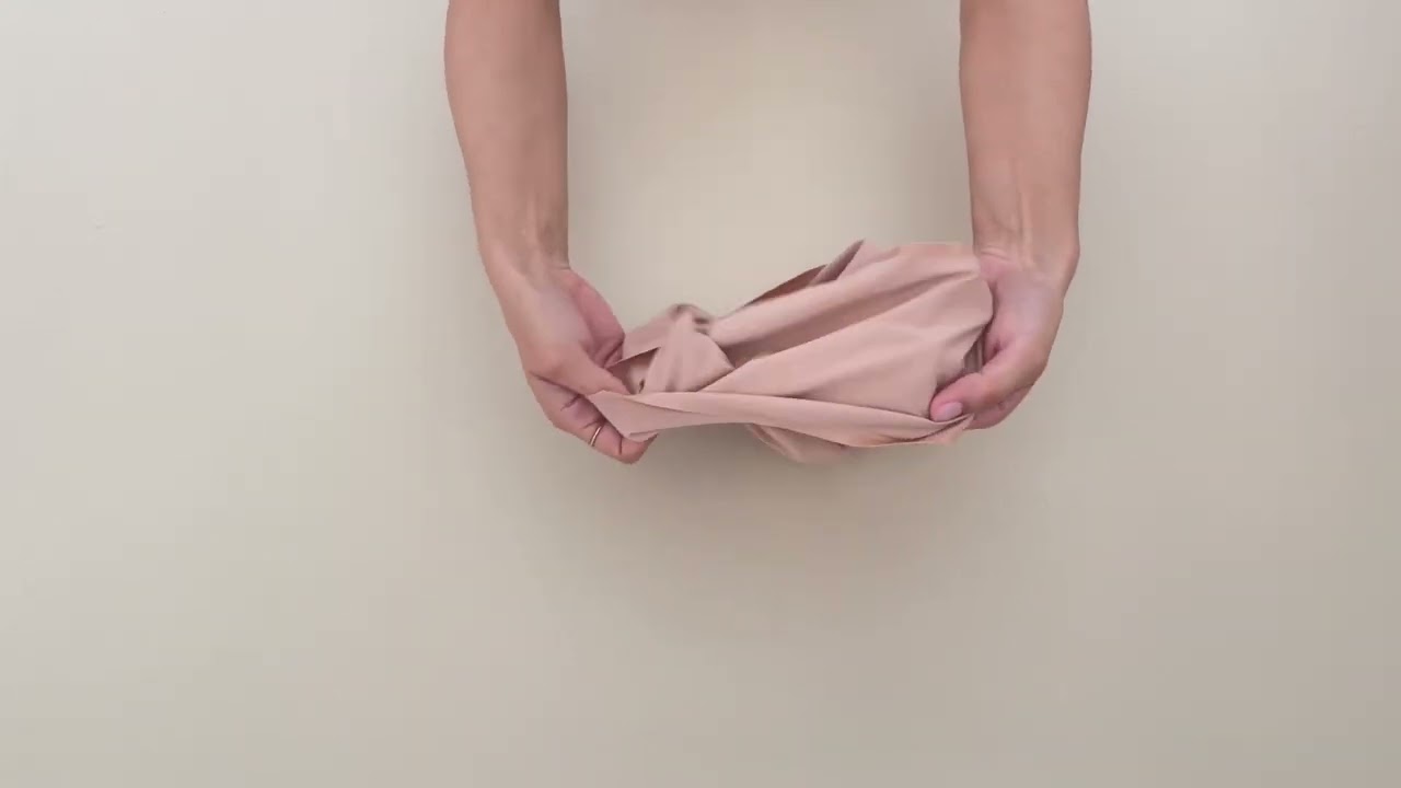 Prezentare chiloti clasici invisible microfibra maxi cu silicon Cotonella AD696 0001