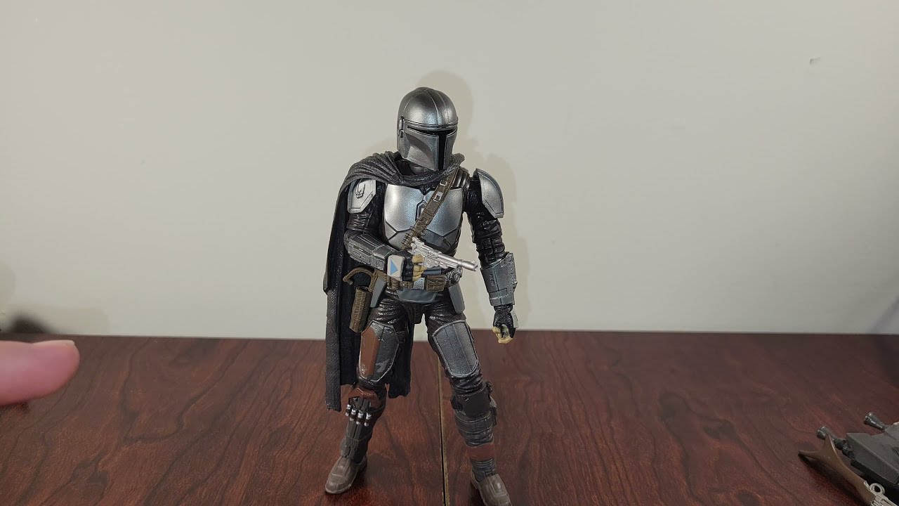 Star Wars Black Series Beskar Mandalorian Figure Review