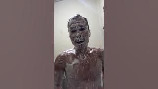 Download lagu Alung Chin Mandi Online dan Marah Karena Dibilang Minta Bayaran Dari Miau Ha Liung Sikat Tampalak