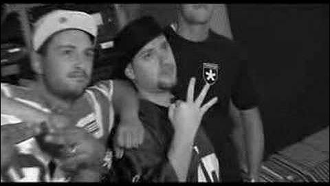 Maxi-B & Matteo Pelli feat. Metro Stars - Fuori Controllo
