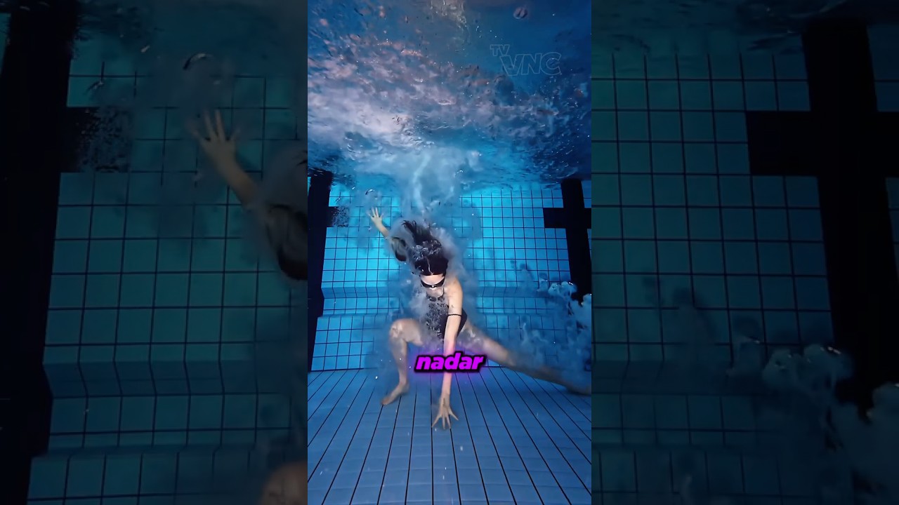 ELA CHORAVA ESCONDIDA NO FUNDO DA PISCINA... 😭