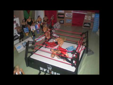 Match de catch avec figurine officiel de la WWE. MainEvent du Show entre Randy Orton & Maryse vs John Cena & Mickie James vs Shawn Michaels & Michelle McCool pour le Titre des Divas & le Titre de la WWFM.