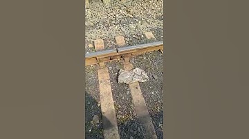 Railway Track Joints Gap for Heating Tension