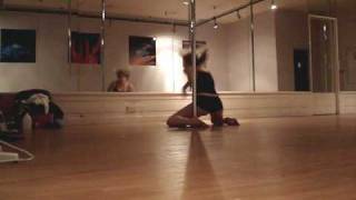 Pole Dancing: Flying Back Hook AKA Pole Killer Spin!