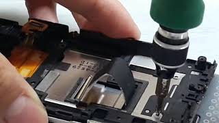 Sony Ericsson W995 Teardown Video #sonyericsson #w995 #teardown